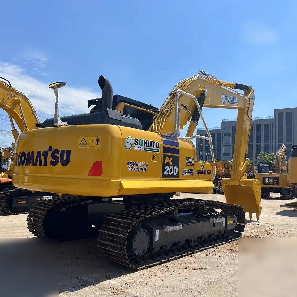 KOMATSU PC200-8 - Pásové rýpadlo: obrázok 5 KOMATSU PC200-8 - Pásové rýpadlo: obrázok 5