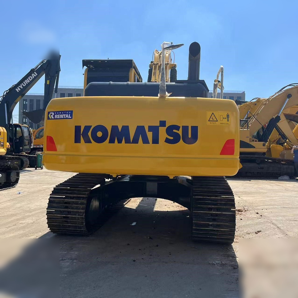 KOMATSU PC200-8 - Pásové rýpadlo: obrázok 4 KOMATSU PC200-8 - Pásové rýpadlo: obrázok 4