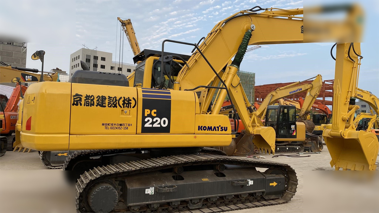 KOMATSU PC220-8 - Pásové rýpadlo: obrázok 1 KOMATSU PC220-8 - Pásové rýpadlo: obrázok 1