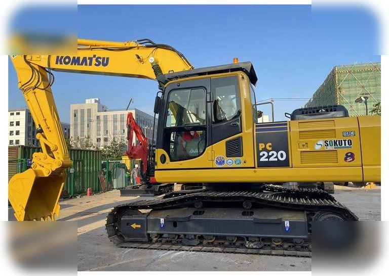 KOMATSU PC220-8 - Pásové rýpadlo: obrázok 1 KOMATSU PC220-8 - Pásové rýpadlo: obrázok 1