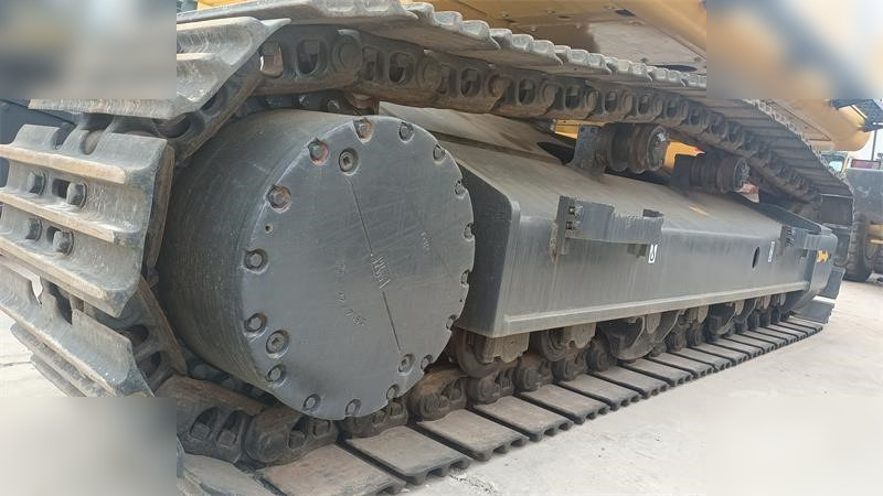 KOMATSU PC400-7 - Pásové rýpadlo: obrázok 4 KOMATSU PC400-7 - Pásové rýpadlo: obrázok 4