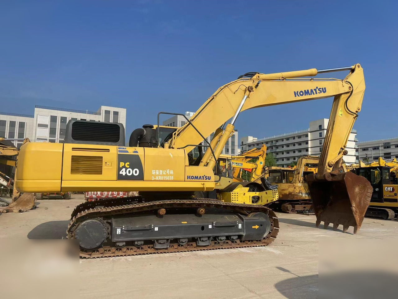 KOMATSU PC400-8R - Pásové rýpadlo: obrázok 1 KOMATSU PC400-8R - Pásové rýpadlo: obrázok 1