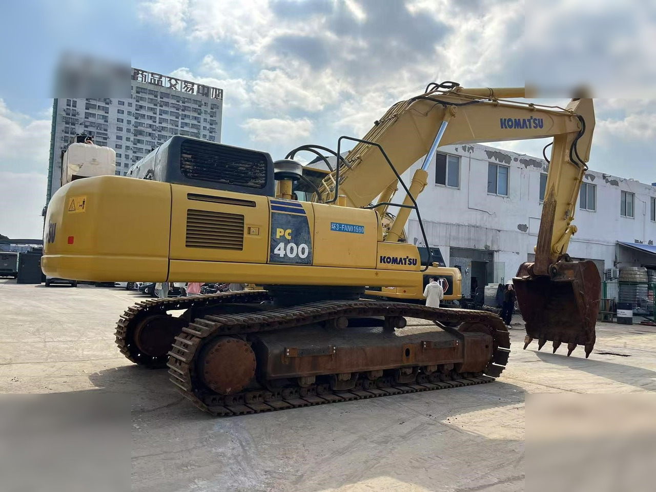 KOMATSU PC400-8R - Pásové rýpadlo: obrázok 3 KOMATSU PC400-8R - Pásové rýpadlo: obrázok 3