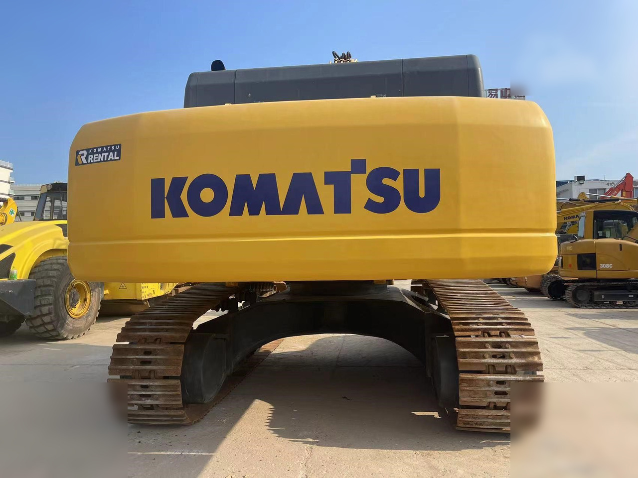 KOMATSU PC400-8R - Pásové rýpadlo: obrázok 3 KOMATSU PC400-8R - Pásové rýpadlo: obrázok 3