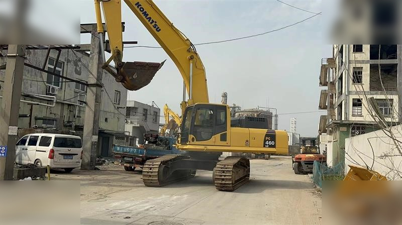 KOMATSU PC460 LC-8 - Pásové rýpadlo: obrázok 3 KOMATSU PC460 LC-8 - Pásové rýpadlo: obrázok 3
