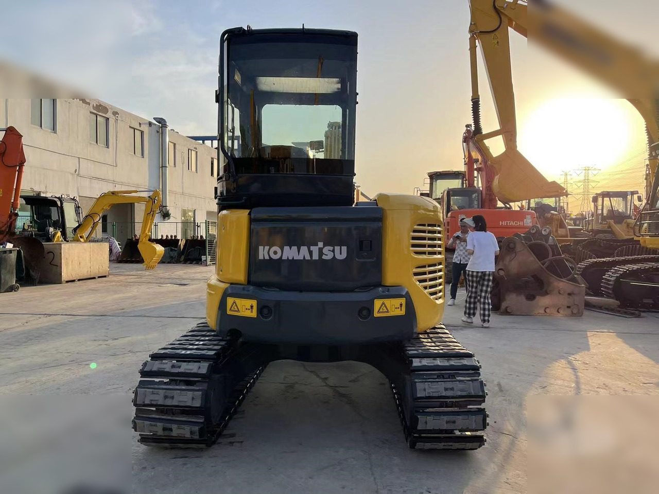 KOMATSU PC55MR-2 - Mini rýpadlo: obrázok 3 KOMATSU PC55MR-2 - Mini rýpadlo: obrázok 3