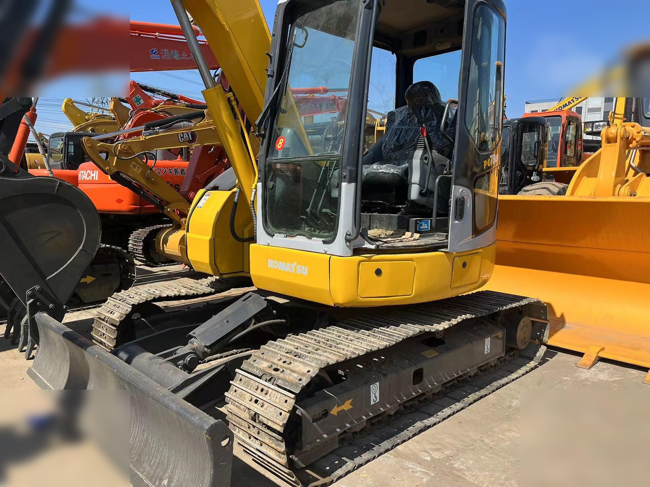 KOMATSU PC78US-6 - Pásové rýpadlo: obrázok 3 KOMATSU PC78US-6 - Pásové rýpadlo: obrázok 3