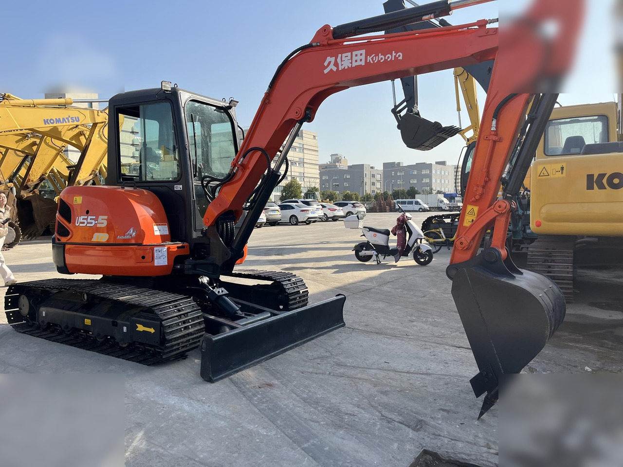 KUBOTA KX155-3SZ - Mini rýpadlo: obrázok 3 KUBOTA KX155-3SZ - Mini rýpadlo: obrázok 3