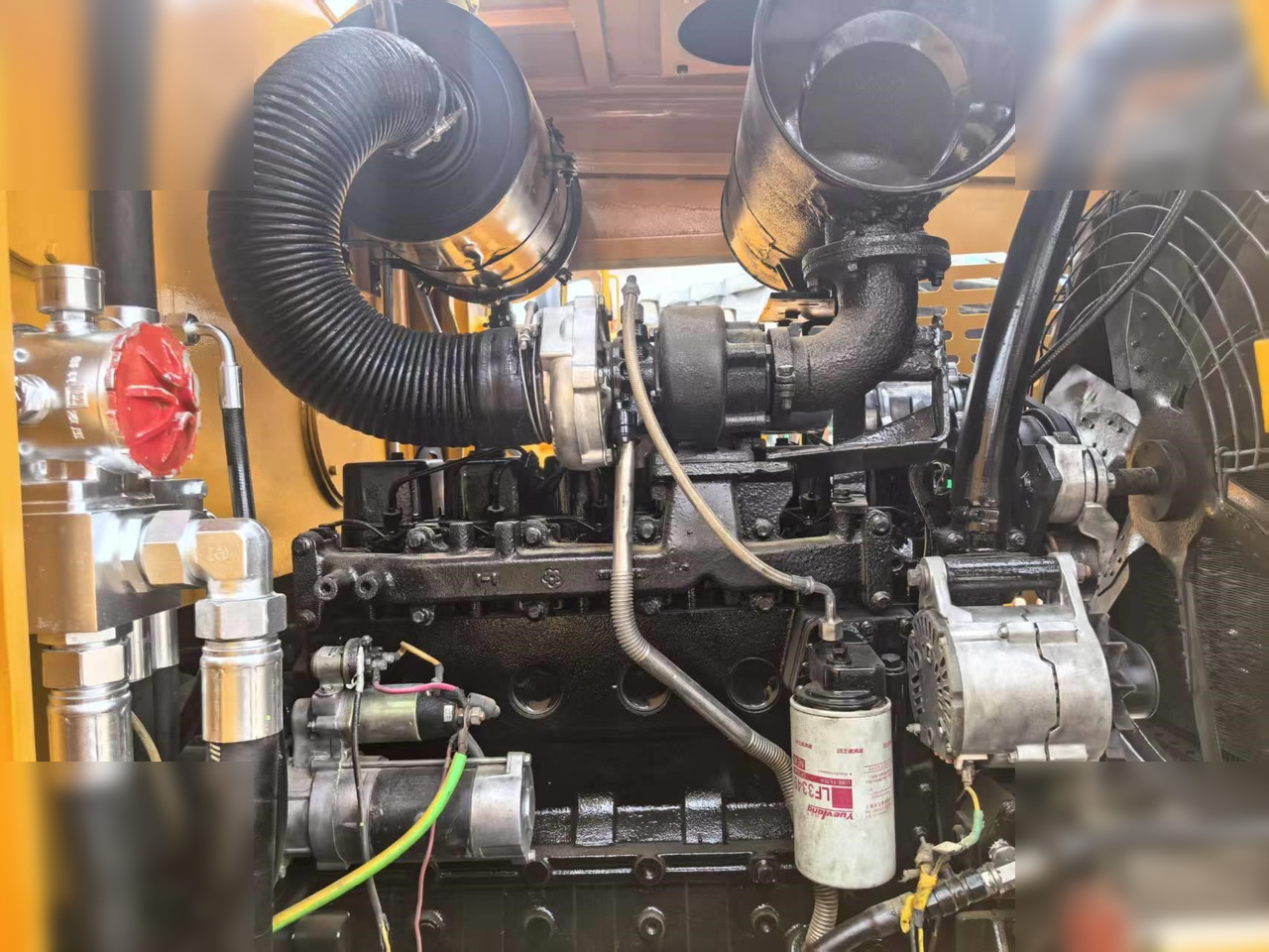 XCMG GR2153 - Zrovnávač: obrázok 5 XCMG GR2153 - Zrovnávač: obrázok 5