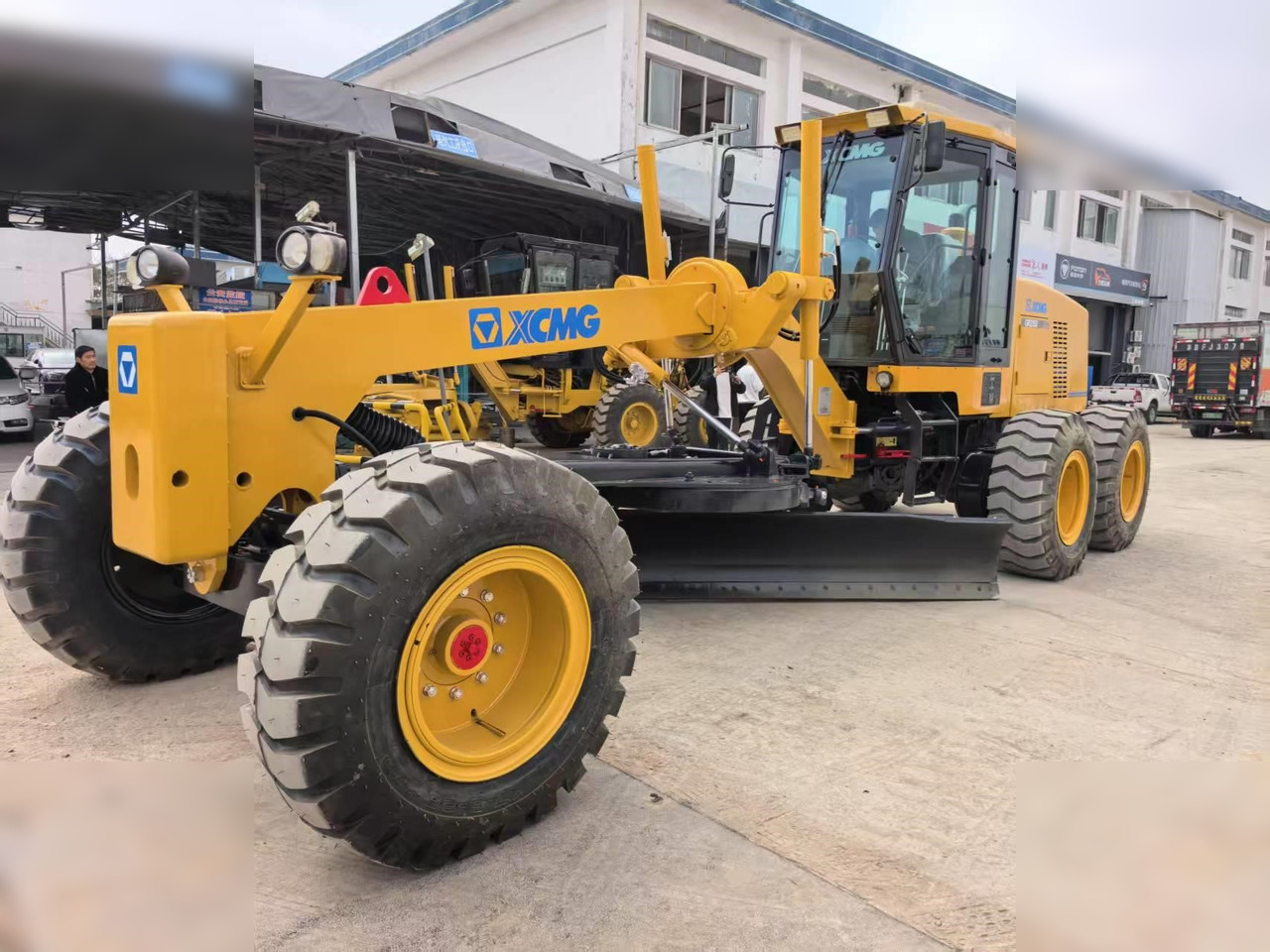XCMG GR2153 - Zrovnávač: obrázok 1 XCMG GR2153 - Zrovnávač: obrázok 1