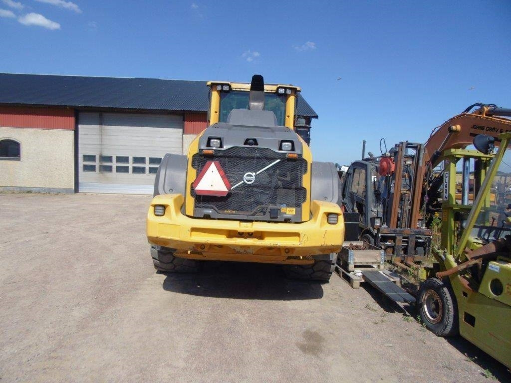 Volvo L110 H med optishift Fullutrustad med CDC-våg-kamr - Kolesový nakladač: obrázok 2 Volvo L110 H med optishift Fullutrustad med CDC-våg-kamr - Kolesový nakladač: obrázok 2