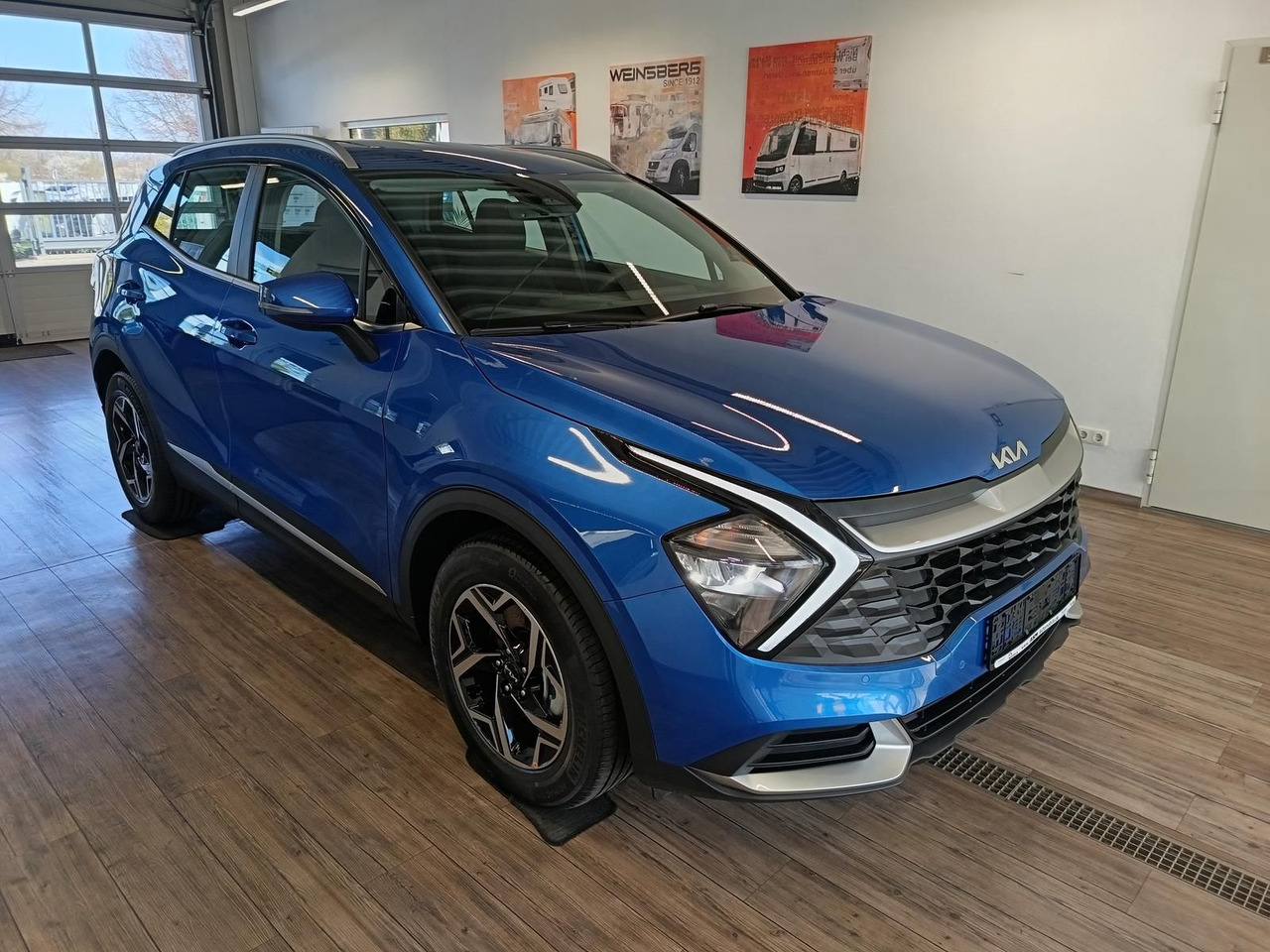 Kia Sportage 1.6 T-GDI DCT Vision*NAVI*LED*R-KAM*DAB - SUV: obrázok 3 Kia Sportage 1.6 T-GDI DCT Vision*NAVI*LED*R-KAM*DAB - SUV: obrázok 3