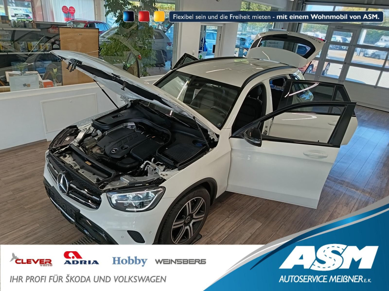 Mercedes-Benz GLC 220d AMG Line 4MATIC*AHK*NAVI*LED*R-KAM*DAB* - SUV: obrázok 1 Mercedes-Benz GLC 220d AMG Line 4MATIC*AHK*NAVI*LED*R-KAM*DAB* - SUV: obrázok 1