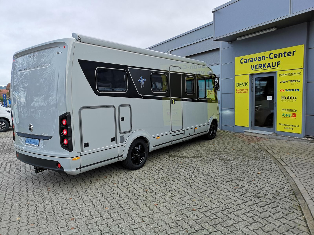 Niesmann + Bischoff iSmove 6.9 E 132 kW+AHK+SOLAR+ALDE+KLIMA+NAVI - Integrované obytné auto: obrázok 4 Niesmann + Bischoff iSmove 6.9 E 132 kW+AHK+SOLAR+ALDE+KLIMA+NAVI - Integrované obytné auto: obrázok 4