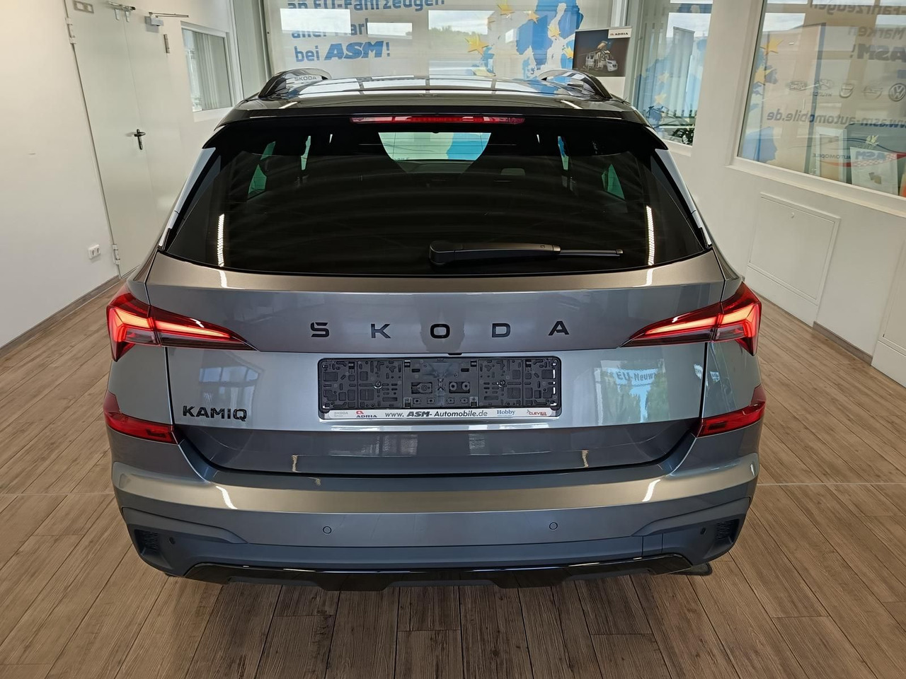 Skoda Kamiq Monte Carlo 1.5 TSI DSG*5J.GARANTIE*PANO* - SUV: obrázok 5 Skoda Kamiq Monte Carlo 1.5 TSI DSG*5J.GARANTIE*PANO* - SUV: obrázok 5