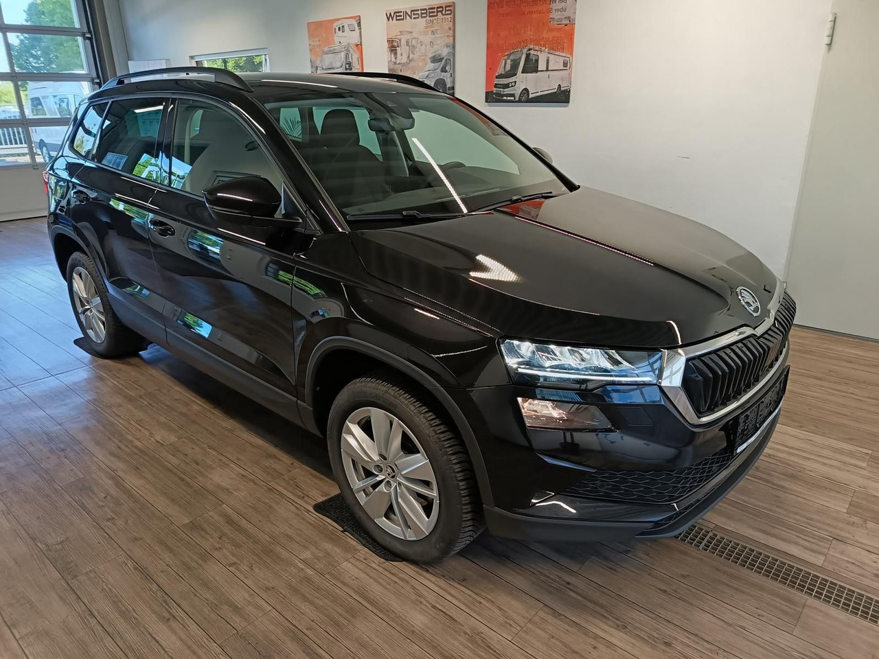 Skoda Karoq Selection 1,5TSI*NAVI*AHK-VORBER*LED*R-KAM - SUV: obrázok 3 Skoda Karoq Selection 1,5TSI*NAVI*AHK-VORBER*LED*R-KAM - SUV: obrázok 3