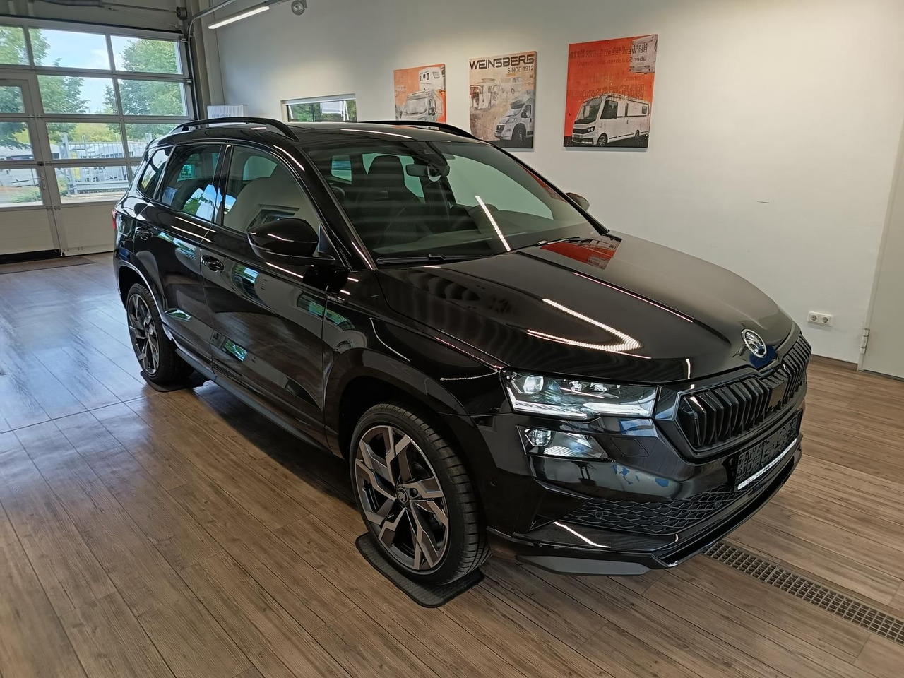 Skoda Karoq Sportline 1,5 TSI DSG*AHK*PSD*STD.HZG*NAVI - SUV: obrázok 3 Skoda Karoq Sportline 1,5 TSI DSG*AHK*PSD*STD.HZG*NAVI - SUV: obrázok 3