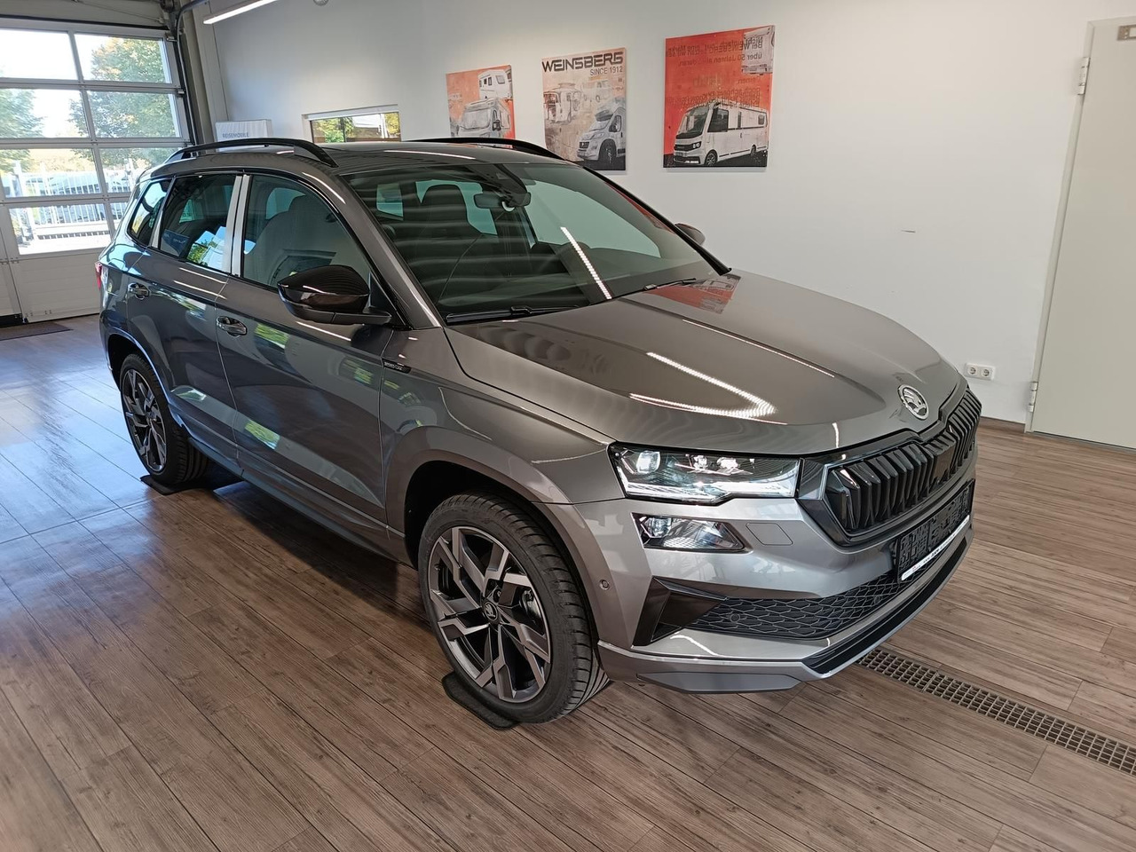 Skoda Karoq Sportline 2,0 TDI DSG 4x4*AHK*PSD*STD.HZG* - SUV: obrázok 3 Skoda Karoq Sportline 2,0 TDI DSG 4x4*AHK*PSD*STD.HZG* - SUV: obrázok 3