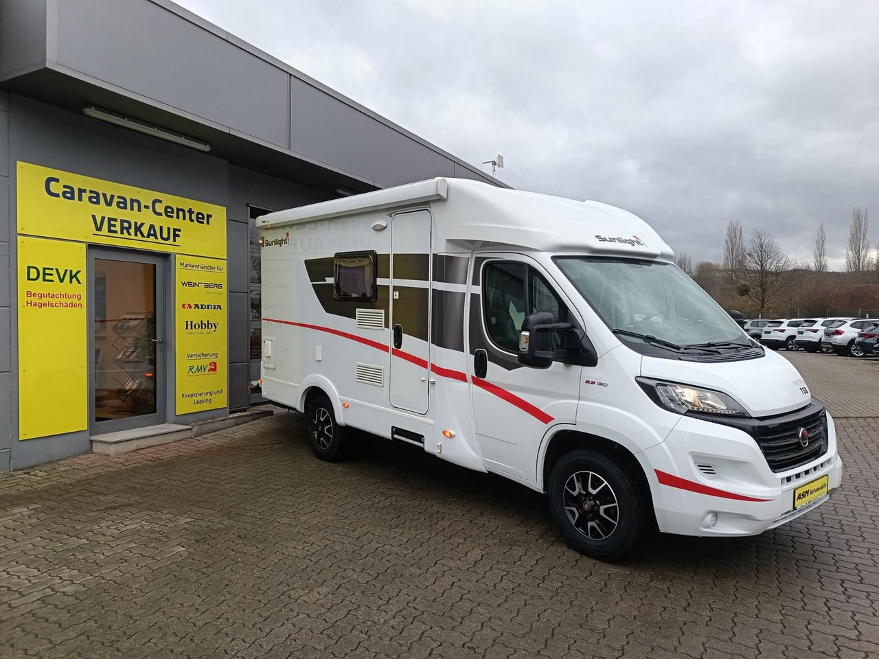 Sunlight T 58*MARKISE*SOLAR*SAT*TV*ROLLER TRÄGER - Polointegrované obytné auto: obrázok 2 Sunlight T 58*MARKISE*SOLAR*SAT*TV*ROLLER TRÄGER - Polointegrované obytné auto: obrázok 2