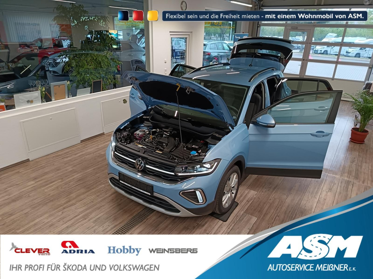 Volkswagen T-Cross Life 1.5 TSI DSG*AHK*MATRIX LED*ACC*SHZ* - SUV: obrázok 1 Volkswagen T-Cross Life 1.5 TSI DSG*AHK*MATRIX LED*ACC*SHZ* - SUV: obrázok 1