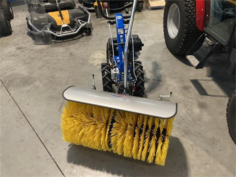 BCS 706 inkl. 80 cm fejemaskine - Komunálny traktor: obrázok 2 BCS 706 inkl. 80 cm fejemaskine - Komunálny traktor: obrázok 2