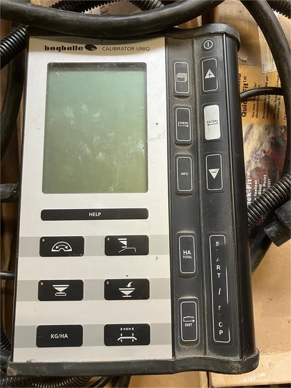 Bogballe M2 Med Calibrator Uniq - Rozmetač hnojiva: obrázok 5 Bogballe M2 Med Calibrator Uniq - Rozmetač hnojiva: obrázok 5