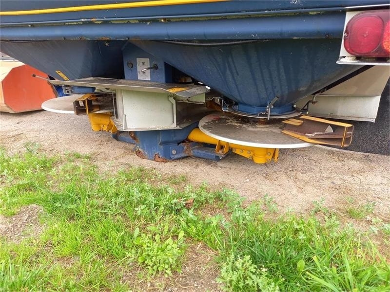 Bogballe M2W - Rozmetač hnojiva: obrázok 4 Bogballe M2W - Rozmetač hnojiva: obrázok 4