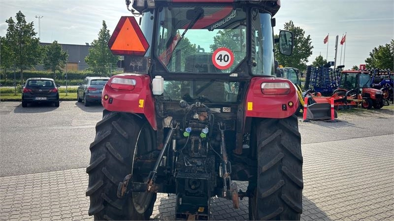 Case IH Farmall 95C Farmall 95C - Traktor: obrázok 4 Case IH Farmall 95C Farmall 95C - Traktor: obrázok 4