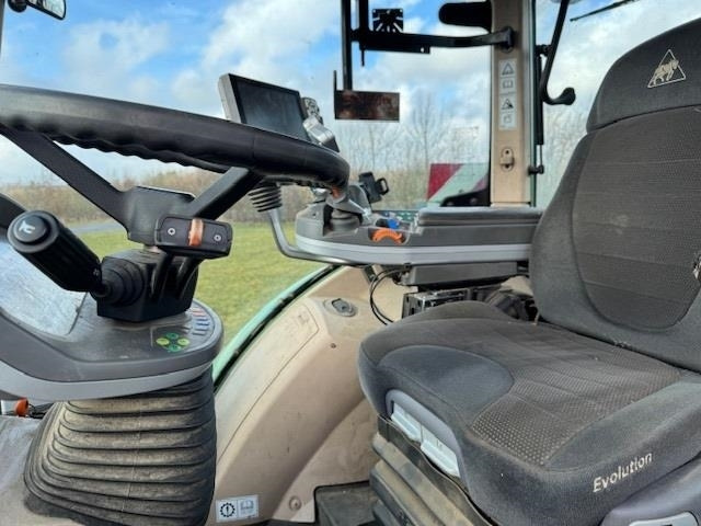 Fendt 720 Vario S4 Profi - Traktor: obrázok 4 Fendt 720 Vario S4 Profi - Traktor: obrázok 4