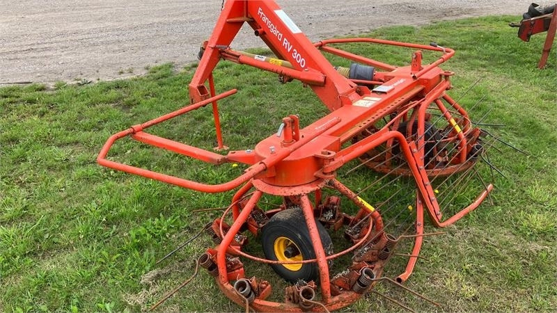 Fransgård RV 300 - Obracač sena: obrázok 2 Fransgård RV 300 - Obracač sena: obrázok 2
