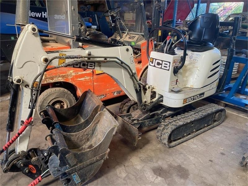 JCB 8010 CTS - Mini rýpadlo: obrázok 1 JCB 8010 CTS - Mini rýpadlo: obrázok 1