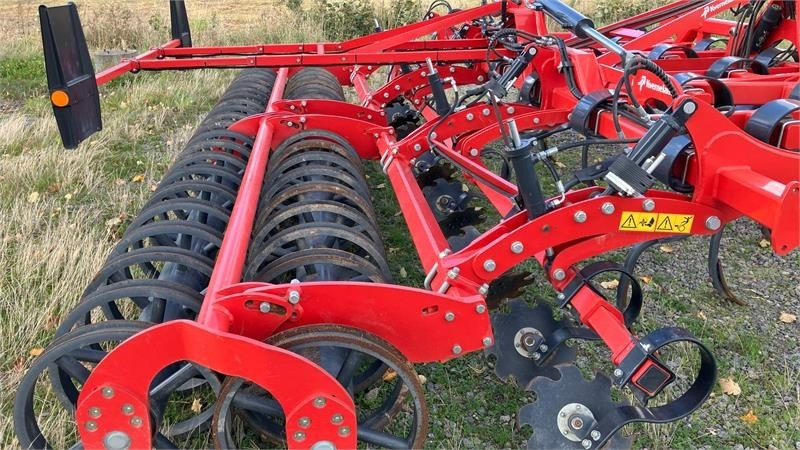 Kverneland TURBO 5000 Foldbar - Brány: obrázok 3 Kverneland TURBO 5000 Foldbar - Brány: obrázok 3