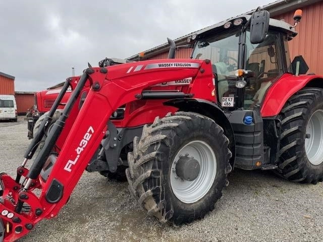 Massey Ferguson 7718S Dyna 6 Efficient inkl. FL4327 Frontlæsser - Traktor: obrázok 2 Massey Ferguson 7718S Dyna 6 Efficient inkl. FL4327 Frontlæsser - Traktor: obrázok 2