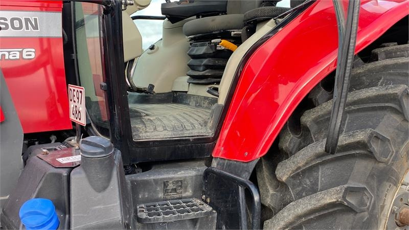 Massey Ferguson 7718S Dyna 6 Efficient inkl. FL4327 Frontlæsser - Traktor: obrázok 3 Massey Ferguson 7718S Dyna 6 Efficient inkl. FL4327 Frontlæsser - Traktor: obrázok 3