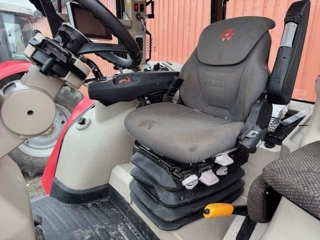 Massey Ferguson 7718S Dyna 6 Efficient inkl. FL4327 Frontlæsser - Traktor: obrázok 4 Massey Ferguson 7718S Dyna 6 Efficient inkl. FL4327 Frontlæsser - Traktor: obrázok 4