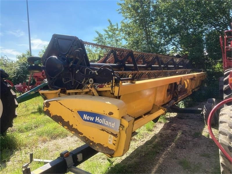 New Holland 30" Varifeed - Příslušenstvo na kombajn: obrázok 1 New Holland 30" Varifeed - Příslušenstvo na kombajn: obrázok 1