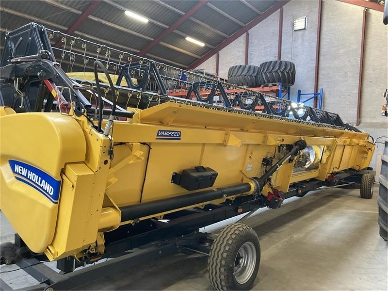 New Holland 35” Varifeed - Příslušenstvo na kombajn: obrázok 2 New Holland 35” Varifeed - Příslušenstvo na kombajn: obrázok 2