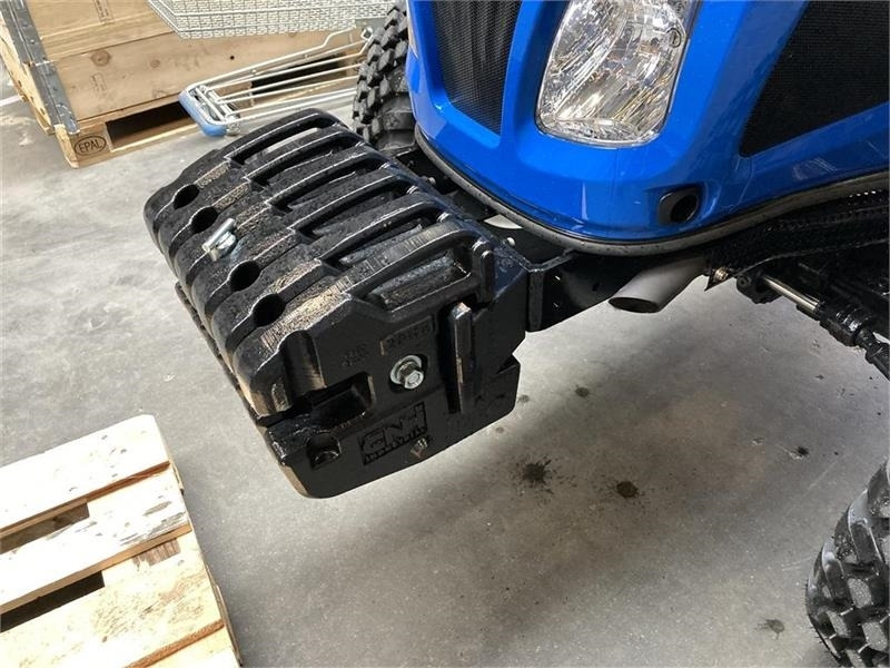 New Holland Boomer til 35-40-50-55 - Protizávažie: obrázok 1 New Holland Boomer til 35-40-50-55 - Protizávažie: obrázok 1