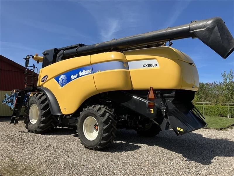 New Holland CX 8080 SLH - Obilný kombajn: obrázok 4 New Holland CX 8080 SLH - Obilný kombajn: obrázok 4
