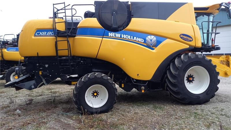 New Holland CX8.80 SLH med 25 fods Varifeed - Obilný kombajn: obrázok 3 New Holland CX8.80 SLH med 25 fods Varifeed - Obilný kombajn: obrázok 3