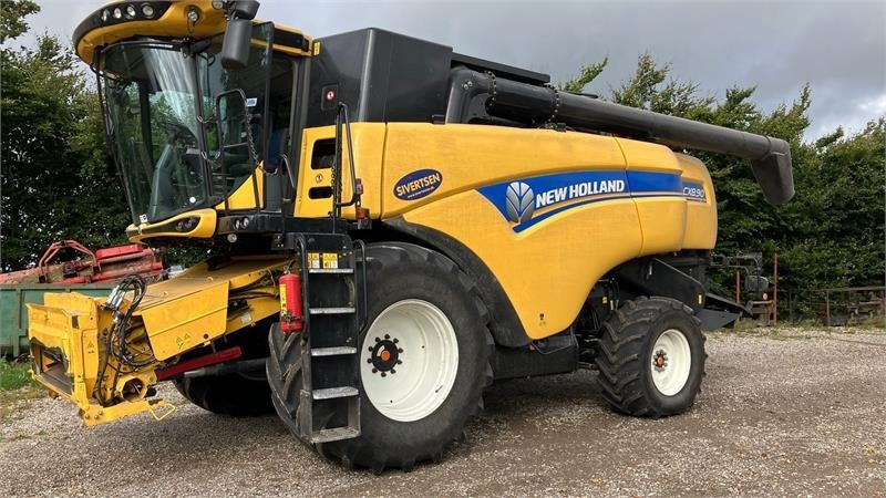 New Holland CX8.90 SLH - Obilný kombajn: obrázok 3 New Holland CX8.90 SLH - Obilný kombajn: obrázok 3