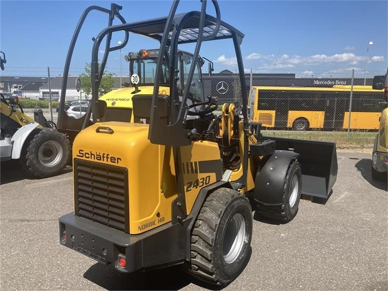 Schäffer 2430 NORDIC HD - Kĺbový nakladač: obrázok 3 Schäffer 2430 NORDIC HD - Kĺbový nakladač: obrázok 3