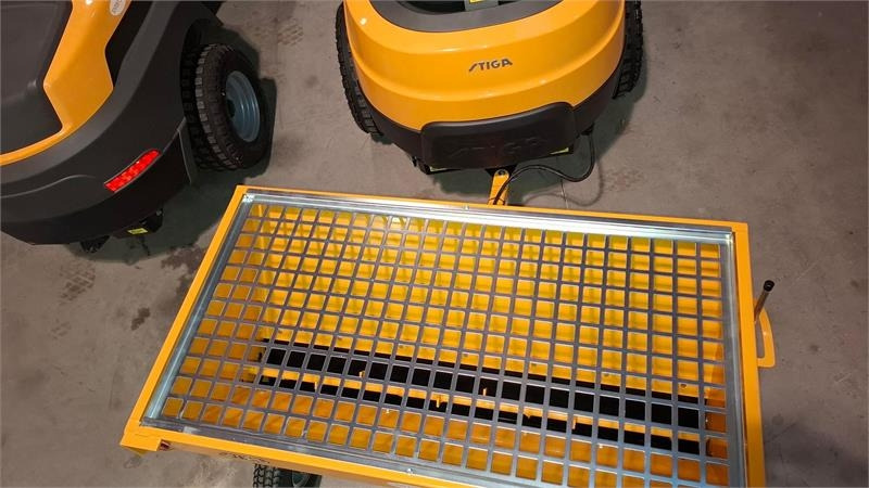 Stiga grusudlæggeer - Rozmetač piesku/ Soli pre Komunálne/ Špeciálne stroje: obrázok 4 Stiga grusudlæggeer - Rozmetač piesku/ Soli pre Komunálne/ Špeciálne stroje: obrázok 4