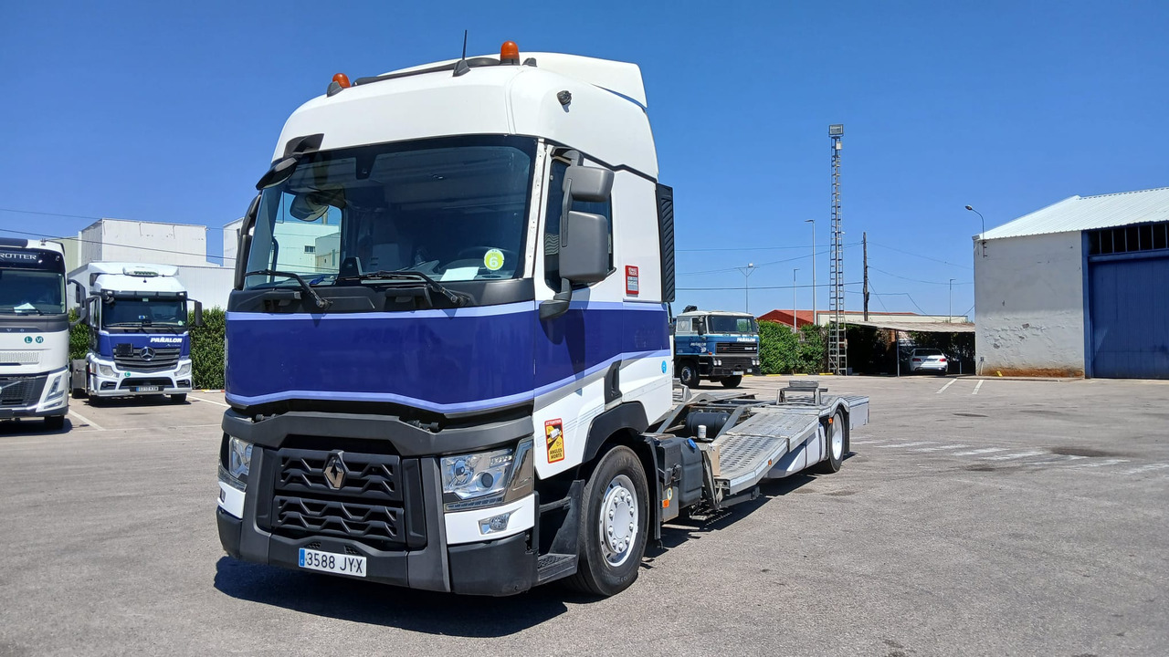 RENAULT T 520 - Nákladné vozidlo na prepravu automobilov: obrázok 3 RENAULT T 520 - Nákladné vozidlo na prepravu automobilov: obrázok 3
