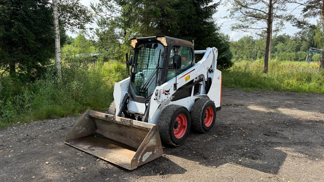 BOBCAT S530 - Šmykom riadený nakladač: obrázok 1 BOBCAT S530 - Šmykom riadený nakladač: obrázok 1