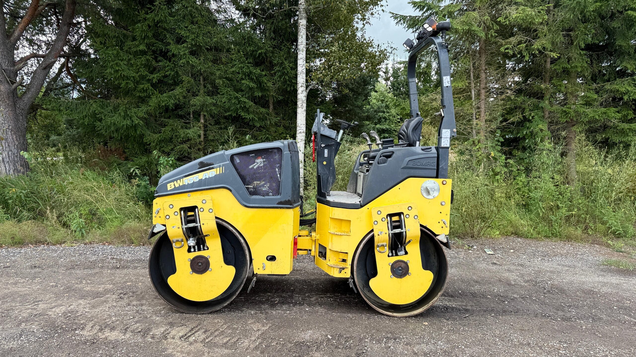 BOMAG BW 135 AD-5 - Cestný valec: obrázok 4 BOMAG BW 135 AD-5 - Cestný valec: obrázok 4