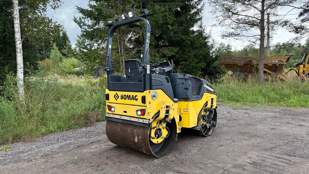 BOMAG BW 135 AD-5 - Cestný valec: obrázok 5 BOMAG BW 135 AD-5 - Cestný valec: obrázok 5