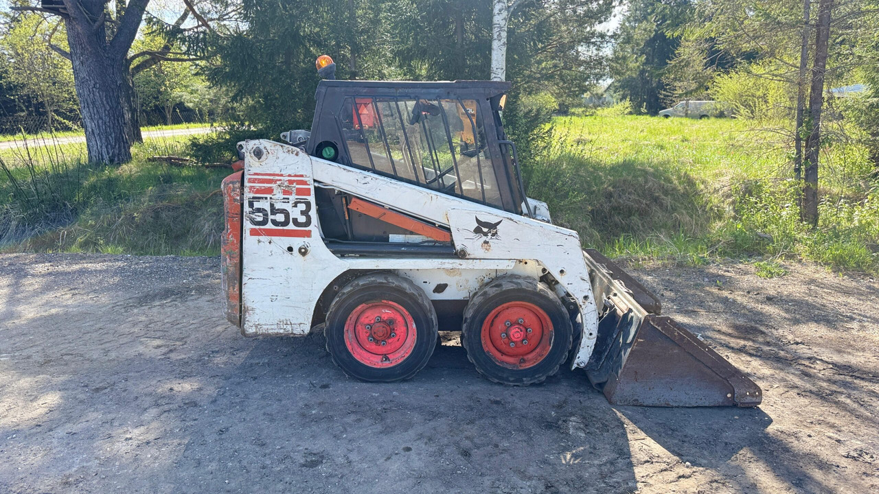 Bobcat 553 - Šmykom riadený nakladač: obrázok 5 Bobcat 553 - Šmykom riadený nakladač: obrázok 5