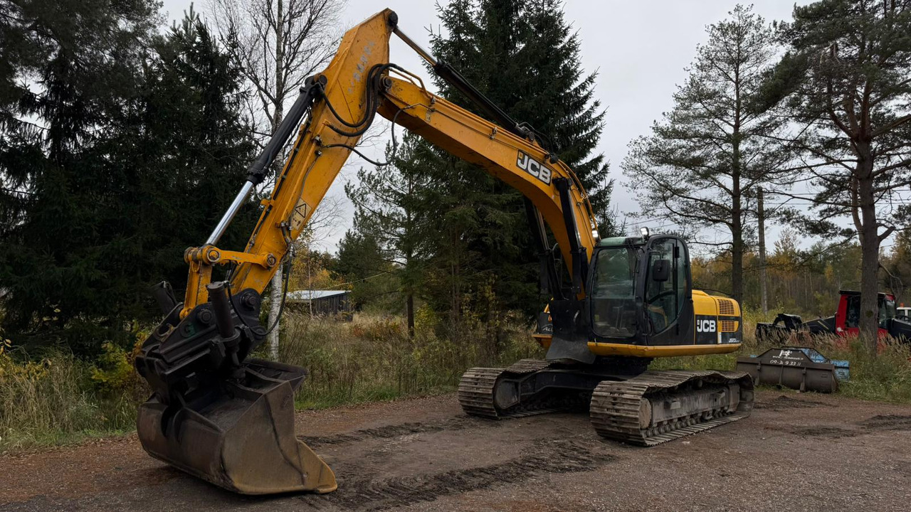 JCB JS210LC - Pásové rýpadlo: obrázok 1 JCB JS210LC - Pásové rýpadlo: obrázok 1