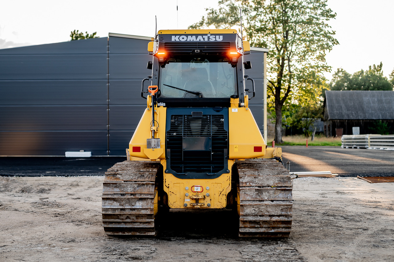 KOMATSU D51PX - Buldozér: obrázok 3 KOMATSU D51PX - Buldozér: obrázok 3